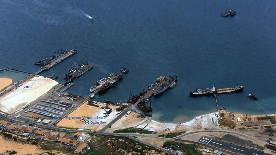 Vietnam naval base