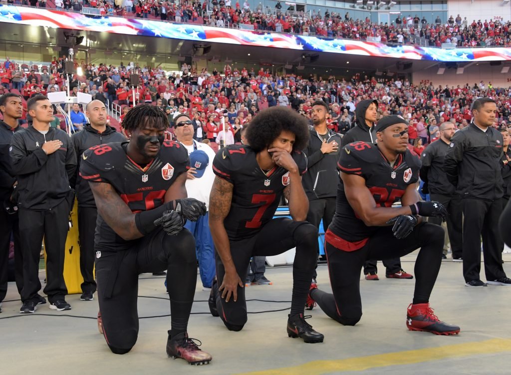 Kaepernick kneeling