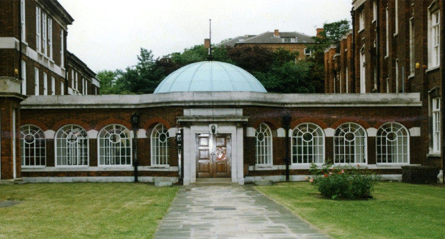 Jamia al Hudaa Residential College in Nottingham