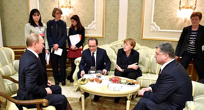Normandy Four green room