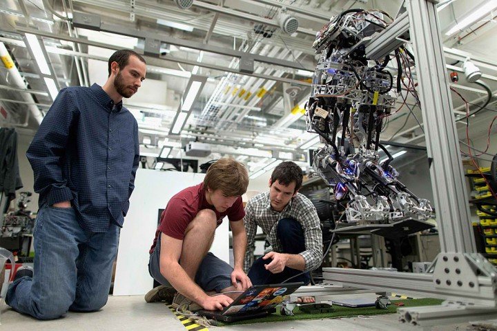 ESCHER robot