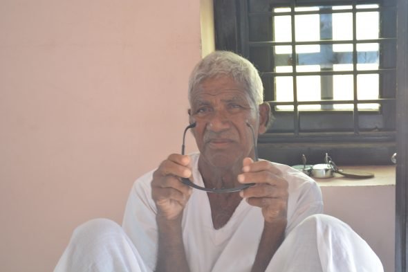 Click to enlarge Indian blind man