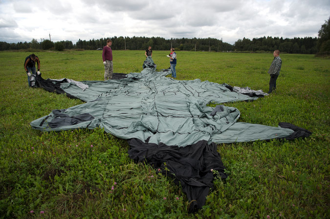 Click to enlarge Russian inflatable jet 1
