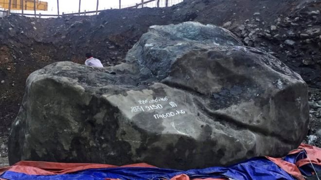 Giant jade stone
