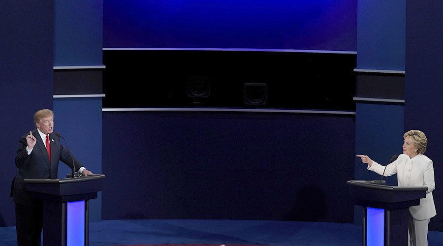 David Becker/Reuters Trump Hilary Debate
