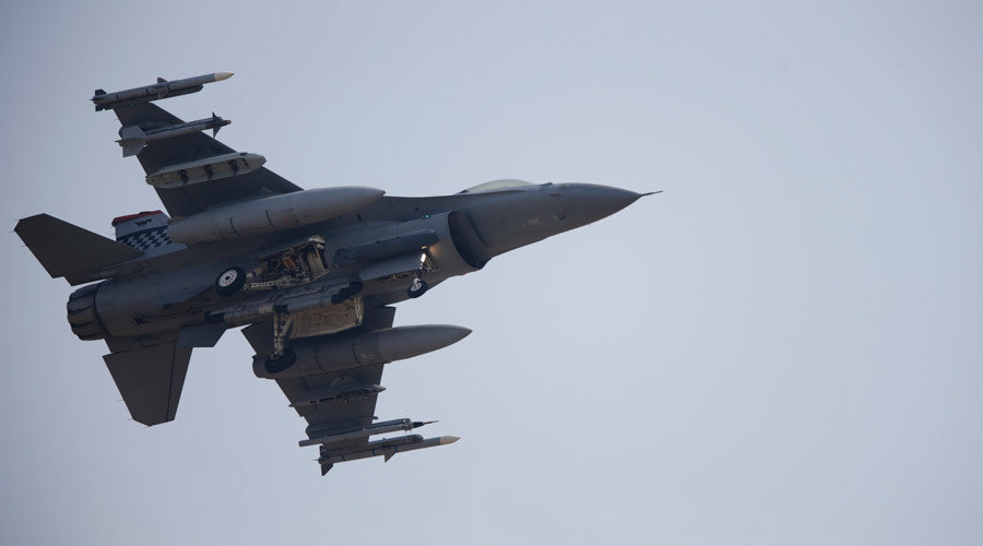Click to enlarge US fighter jet