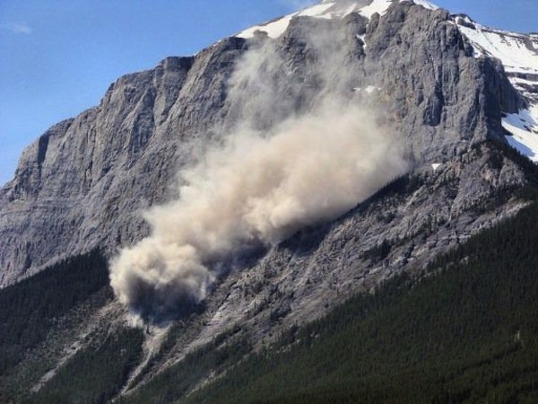 Click to enlarge landslide