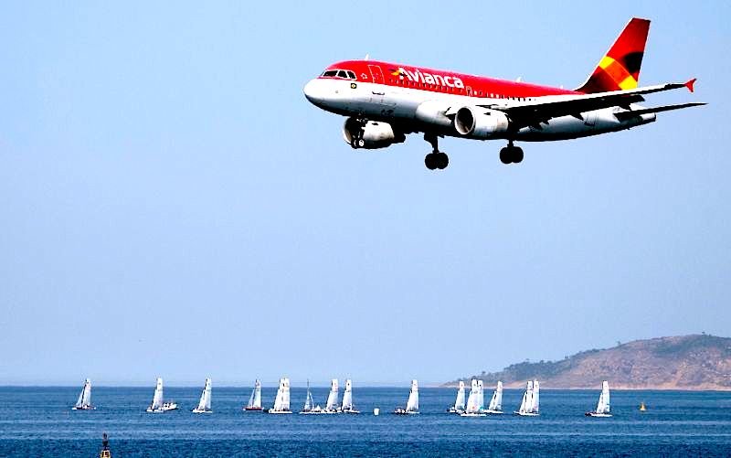 Avianca airplane