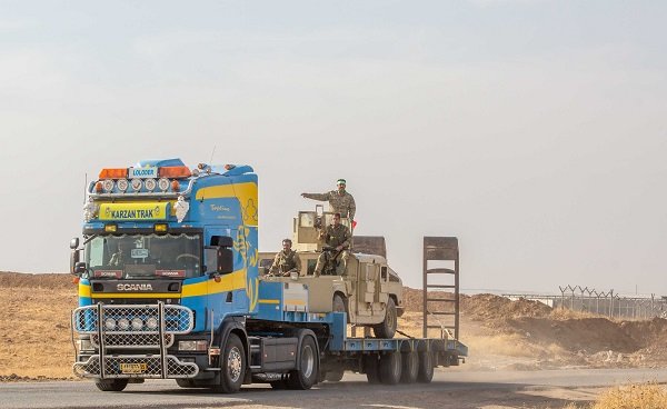 Click to enlarge Yazidi fighters taking part in the Iraqi army's operation to liberate Mosul