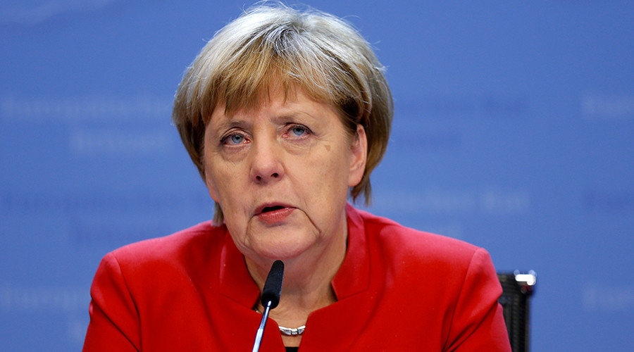 Click to enlarge droopy eyed merkel