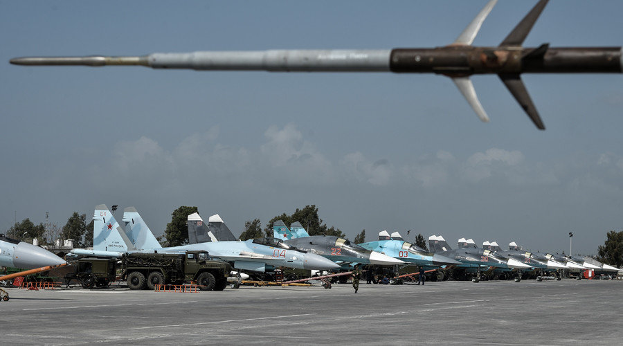 Click to enlarge Su-34 multifunctional strike bombers at the Hmeimim airbase in the Latakia