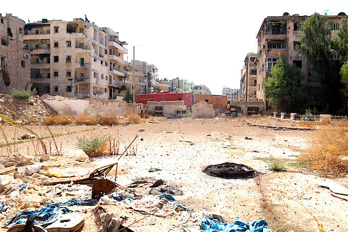 Click to enlarge Aleppo Bustan al Qasr
