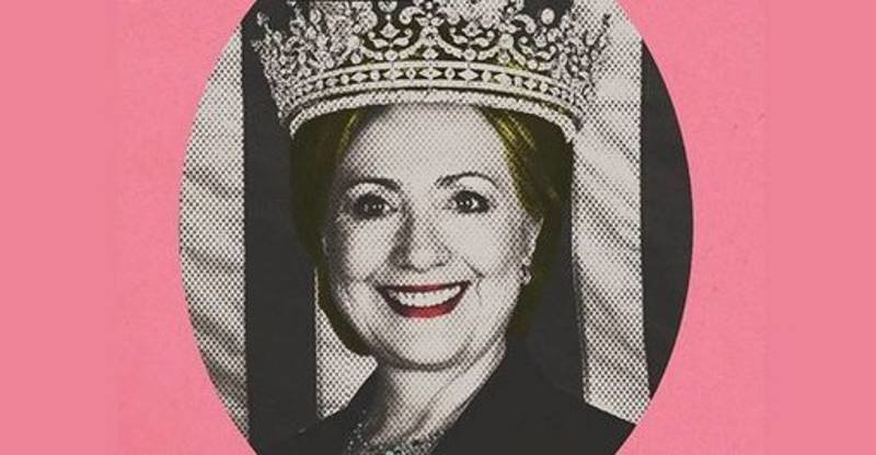 hillary queen chaos 