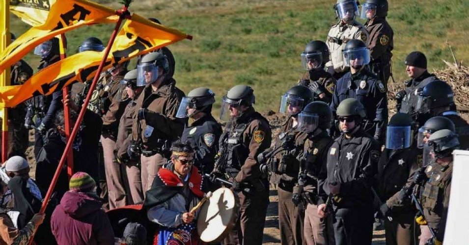 Click to enlarge dapl_police