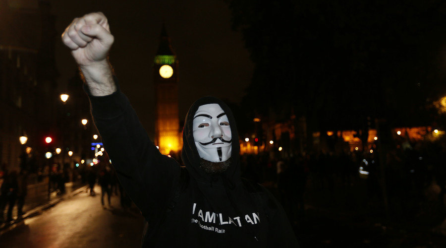 Click to enlarge guy fawkes protest