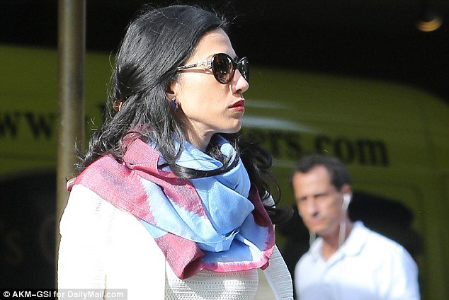 Click to enlarge Huma Abedin and Anthony Weiner