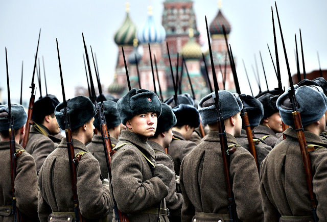 Russia Kremlin Soldiers Troops
