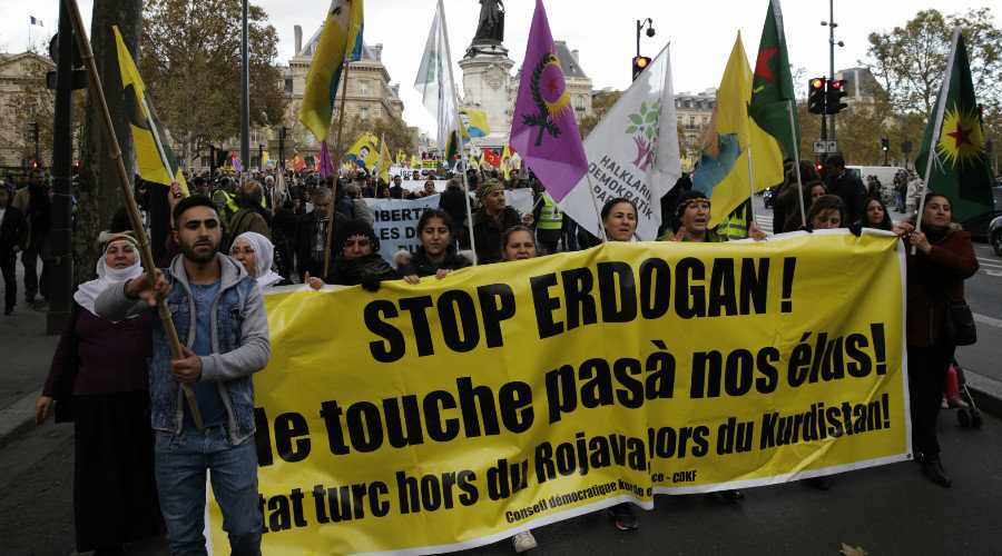 Click to enlarge Kurd rally Turkey