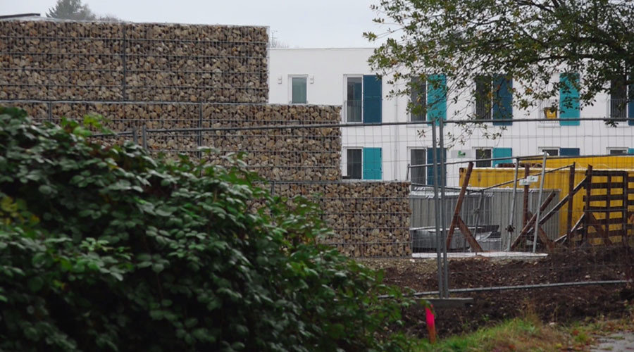 Barrier wall in Neuperlach Sud, Germany