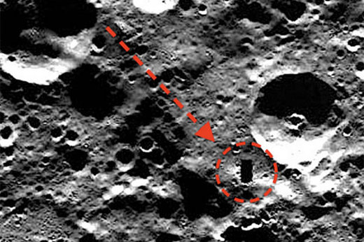 Massive 3.4 mile 'doorway' spotted on Mercury allowing 'UFOs' to travel in and out?
