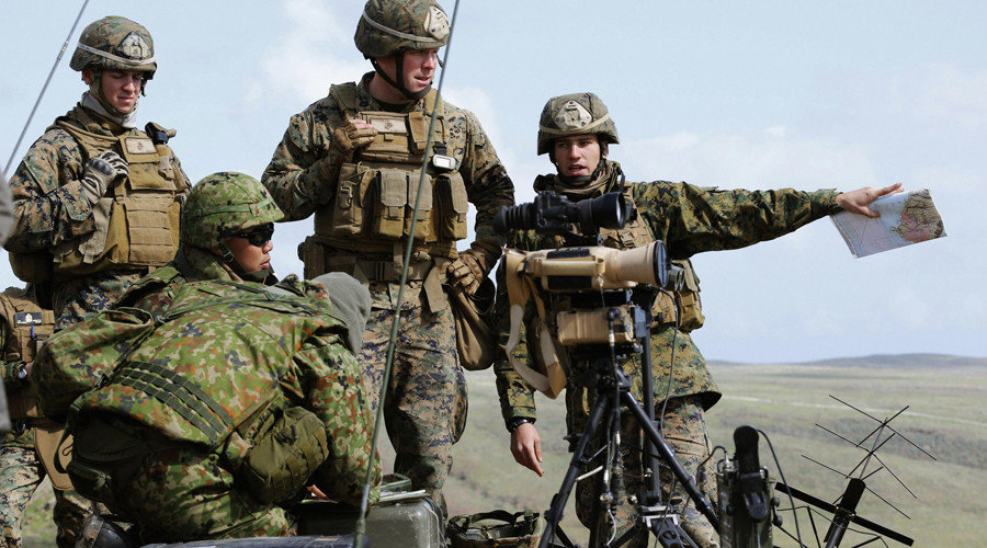 Soldiers from U.S. Marines and Japan's Ground Self-Defense Force