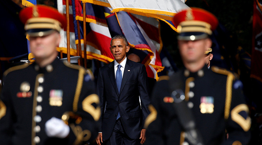 Click to enlarge U.S. President Barack Obama arrives to lay a wreath at the Tomb of the Unknown Soldier at Arlington National Cemetery on Veterans Day in Virginia