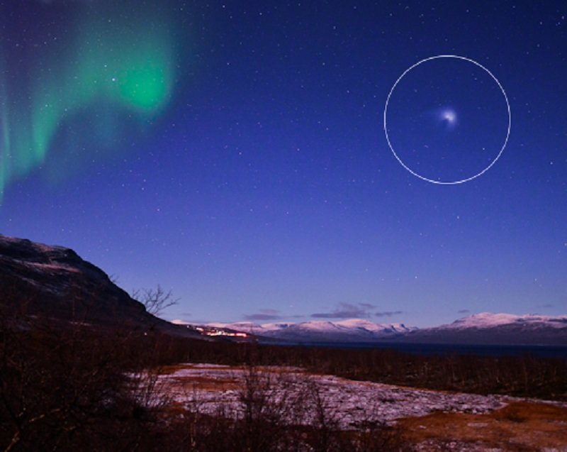Aurora and Mystery Cloud
