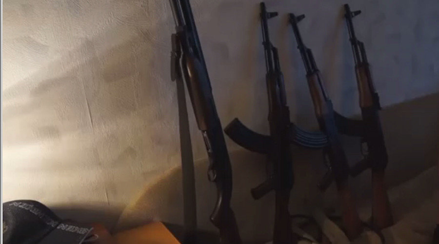 Click to enlarge terror suspect weapons