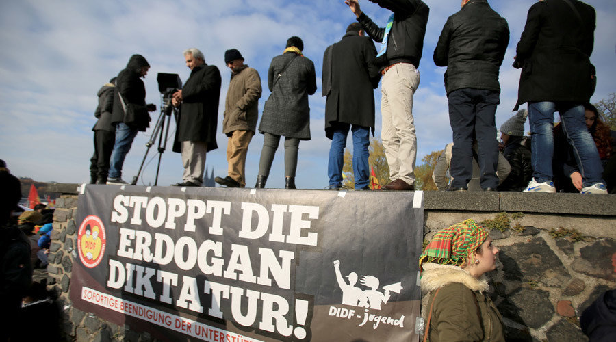 Cologne protests Erdogan