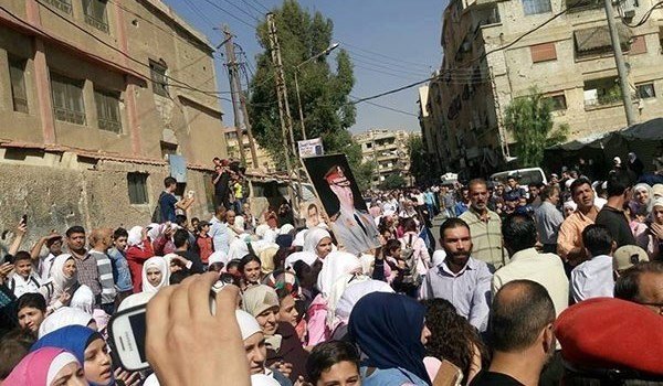 Click to enlarge Civilians in the Eastern districts of Aleppo city took to the streets to protest at Jeish al-Fatah's presence in their city, requesting the militants to leave Aleppo immediately, local sources reported Wednesday
