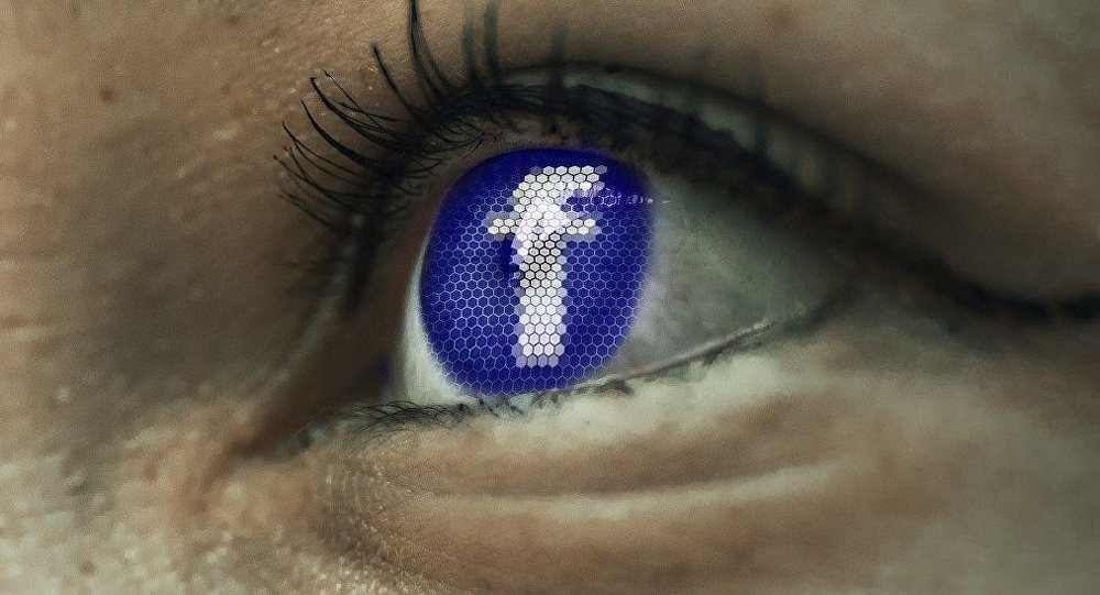 facebook in eye