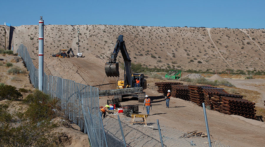 Click to enlarge U.S.-Mexico border wall