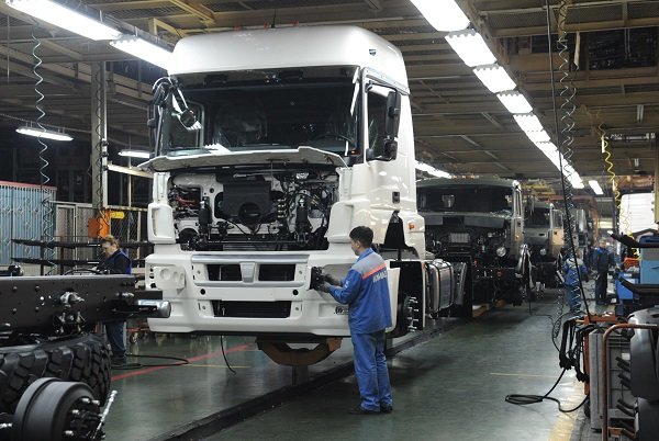 Russian Kamaz truck assembly