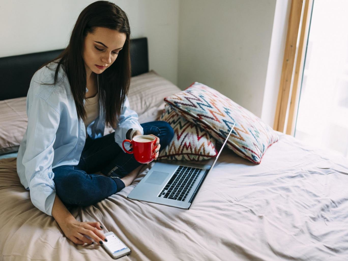 woman on laptop