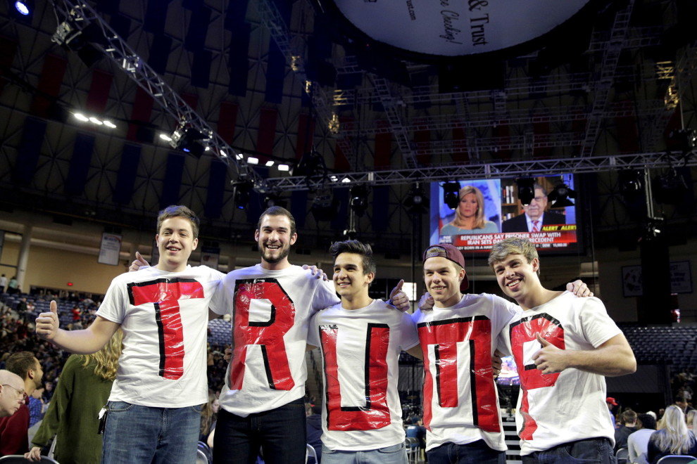 Click to enlarge college trump supporters