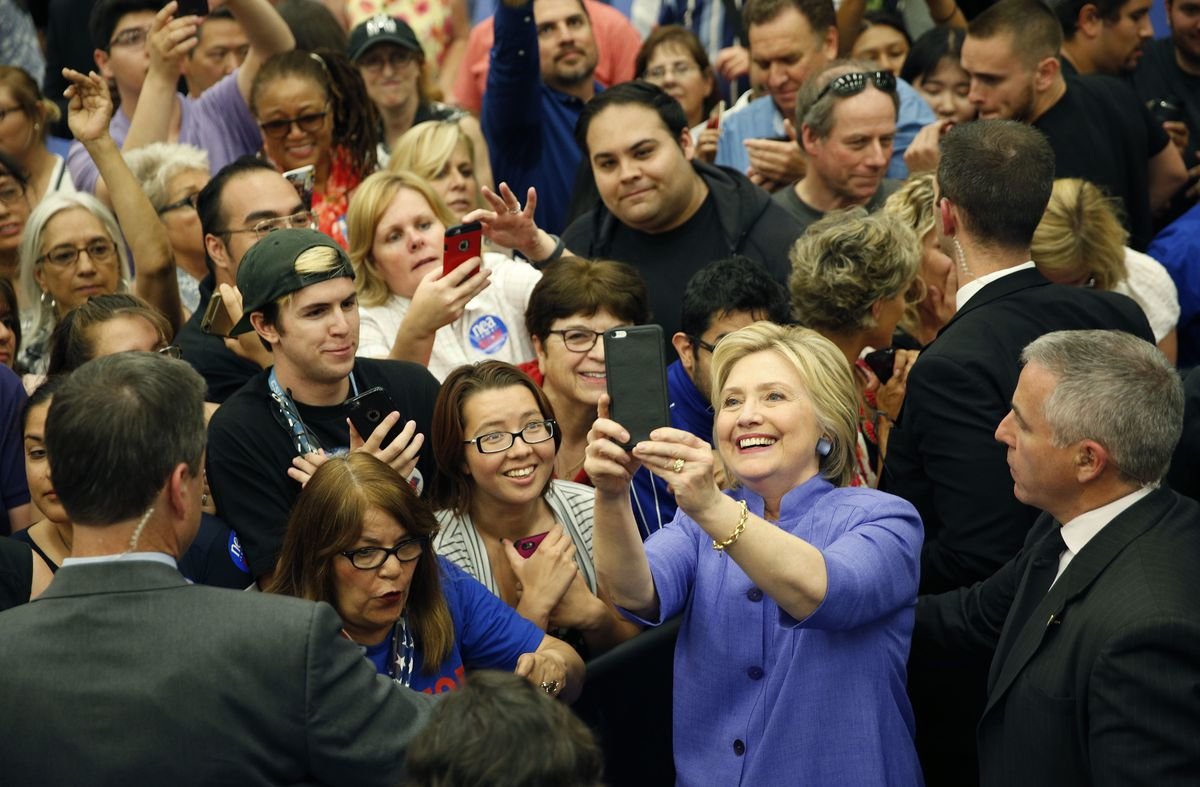 Click to enlarge Killary selfie