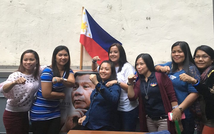 Click to enlarge Duterte Hong Kong fans