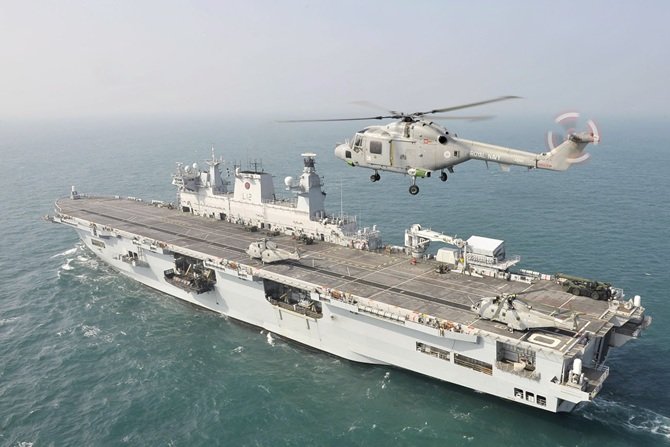 UK flaship HMS Ocean