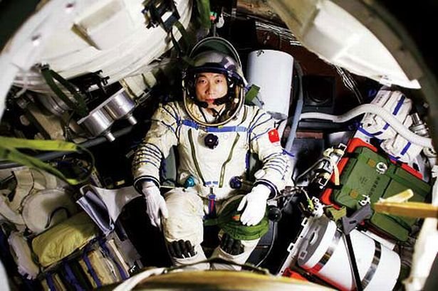 Chinese astronaut Yang Liwei 2003 spaceflight