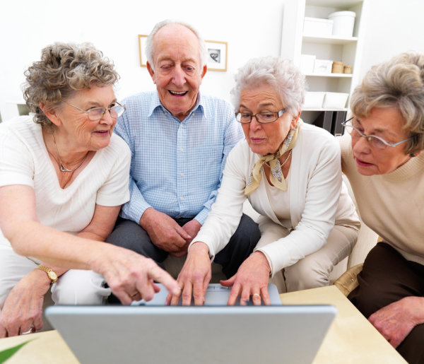 old people on the computer