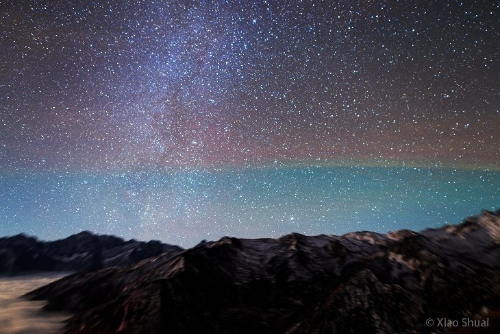 Click to enlarge Mesospheric Bore Over China Taken by Jeff Dai on November 24, 2016 @ Mount Balang, Sichuan, China