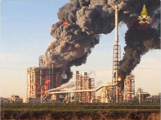 Italy oil refinery explosion