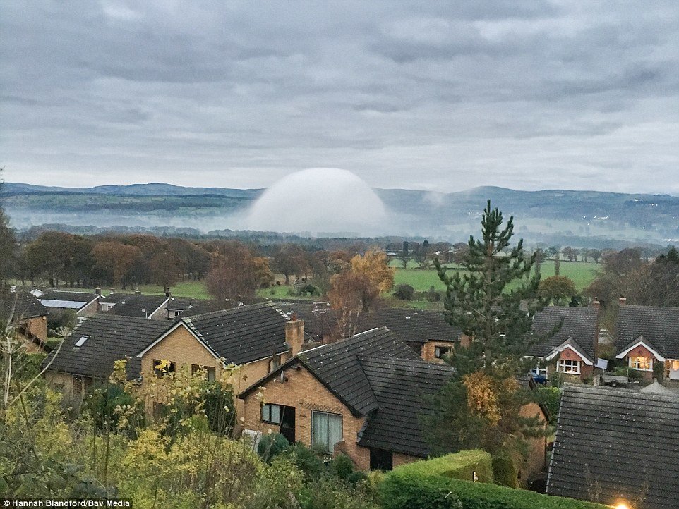 Click to enlarge Forecasters think the fog dome was caused by heat rising up from the ground. Hannah Blandford, 33, was with her pet in the village of Tremeirchion when she came across the spectacle