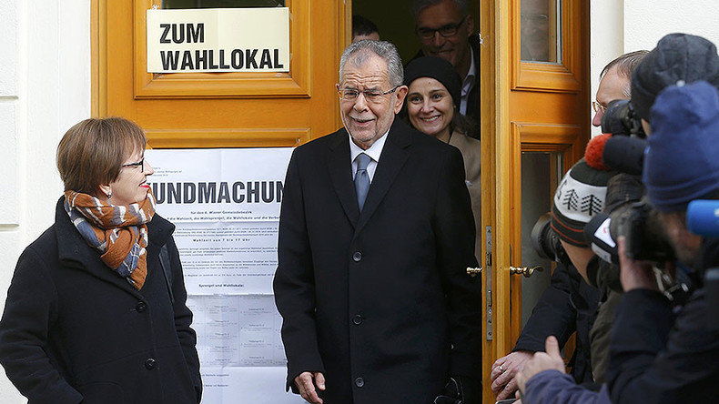 Click to enlarge Austrian presidential candidate Alexander Van der Bellen