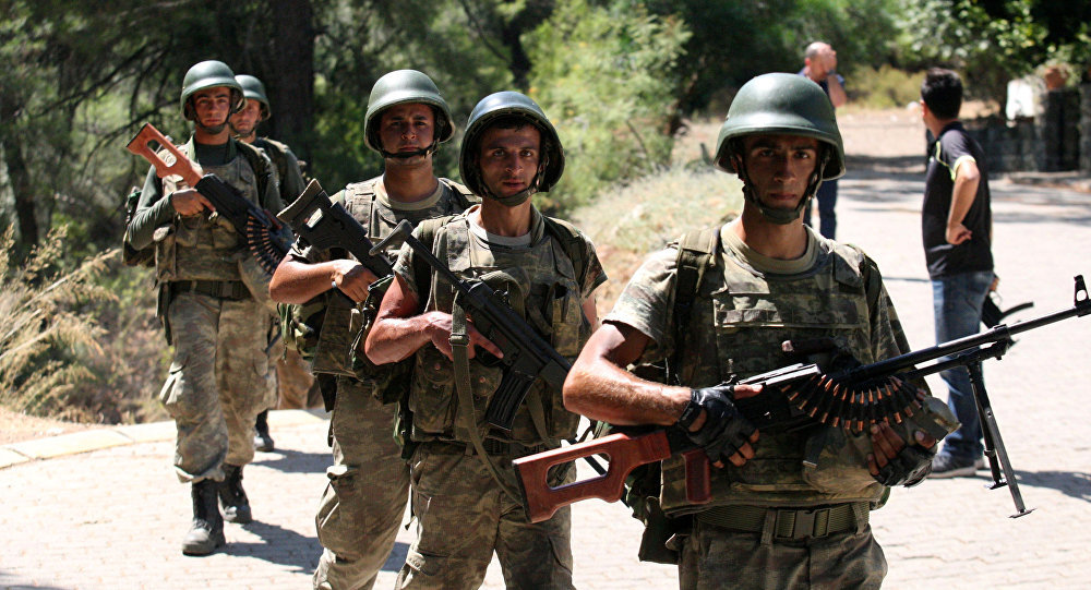 Turkish soldiers