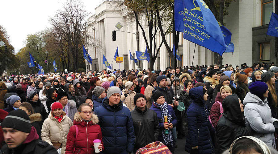 Click to enlarge Kiev protests