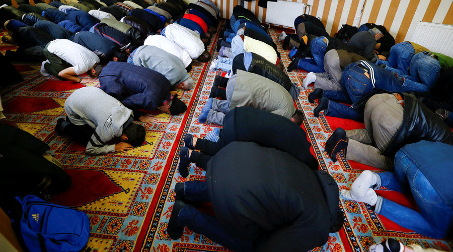 Islam prayer