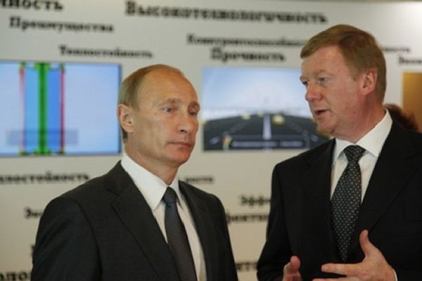 President Vladimir Putin and Anatoly Chubais