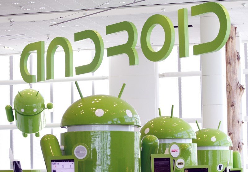 Click to enlarge Android mascots