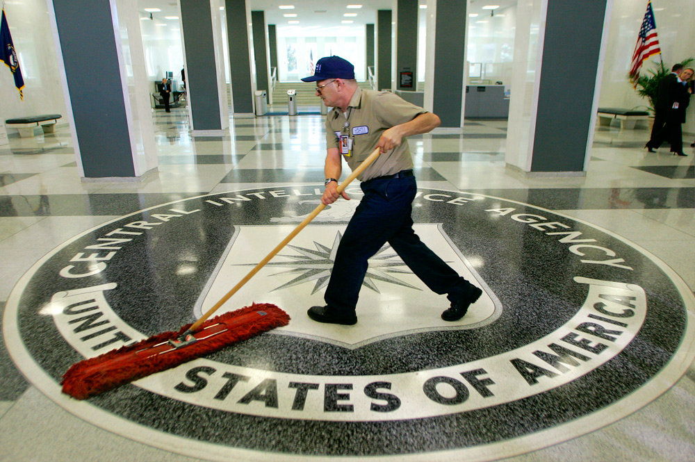 cia mop